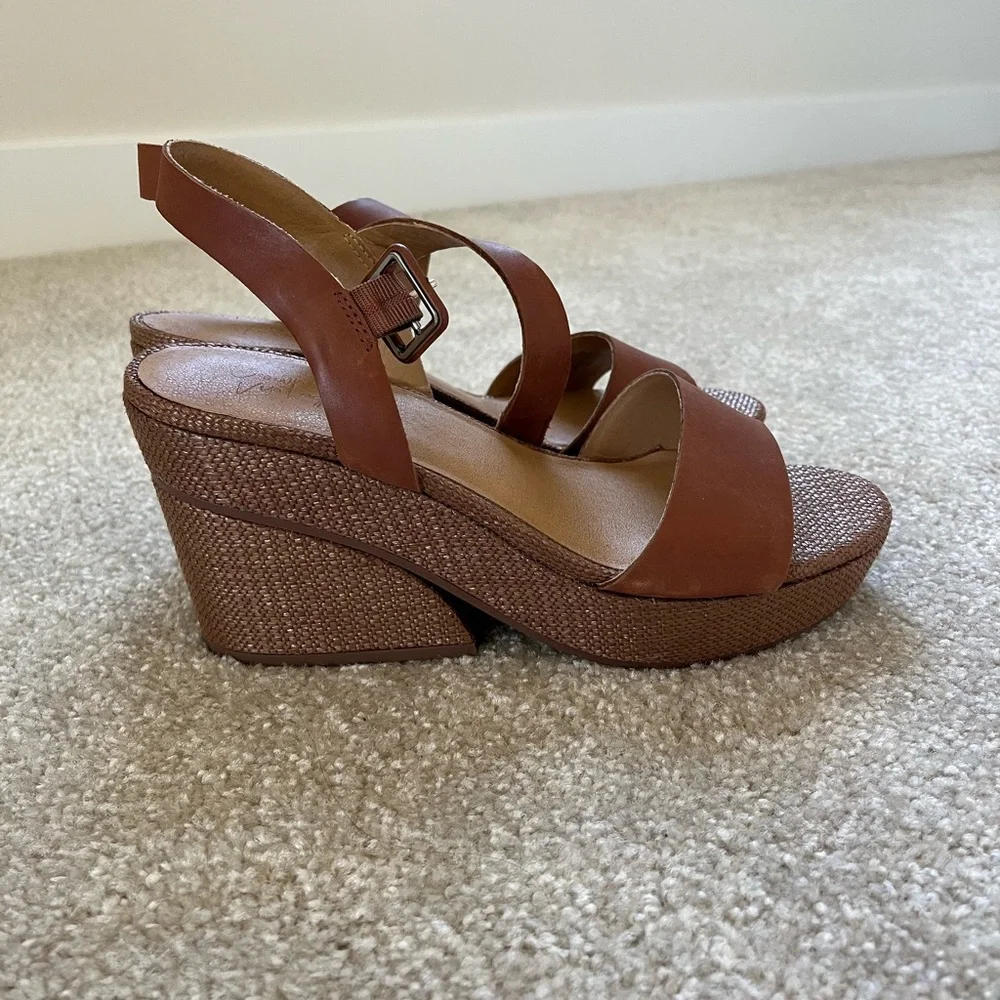 Crown Vintage Women's Brown Leather Wedge Heel Sandals Size 8.5 - Picture 8 of 8